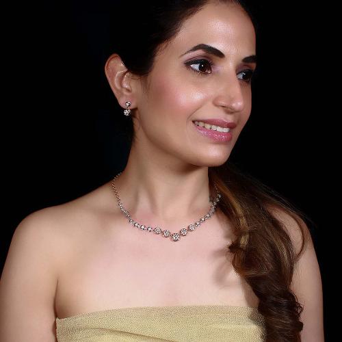 18kt Gold & Real Diamond Necklace Set